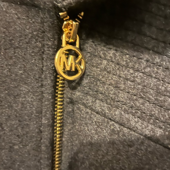 MICHAEL KORS New wool blended fitted coat. - Picture 9 of 11